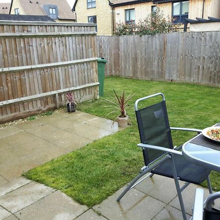 Lavi'S House-East Milton Keynes Bed & Breakfast エクステリア 写真