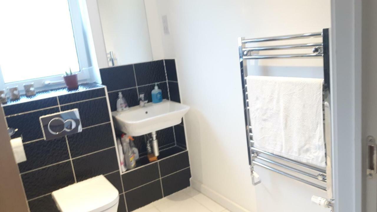 Lavi'S House-East Milton Keynes Bed & Breakfast エクステリア 写真