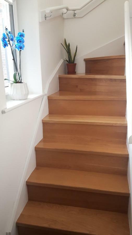 Lavi'S House-East Milton Keynes Bed & Breakfast エクステリア 写真